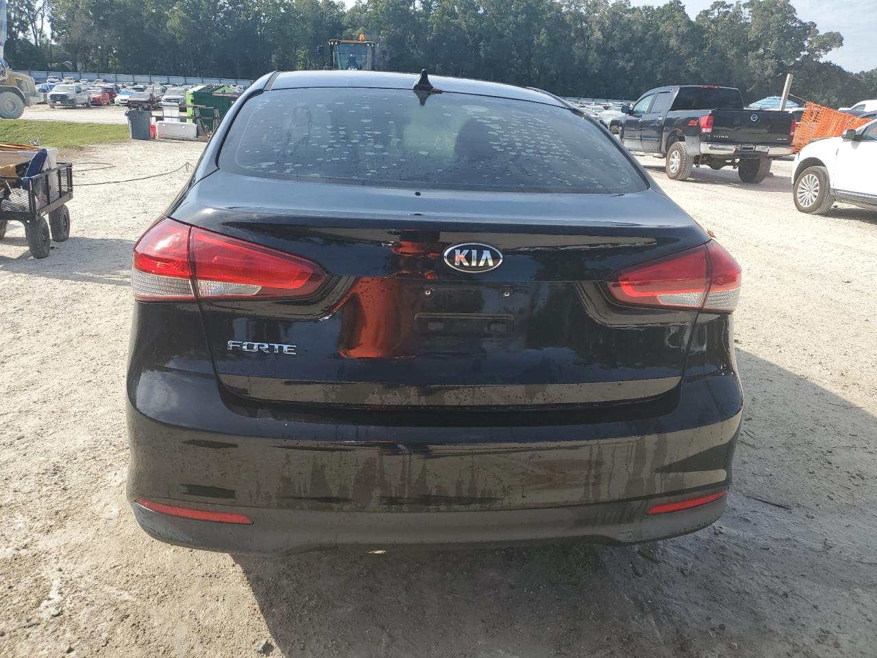 2017 Kia Forte Lx VIN: 3KPFK4A77HE097403 Lot: 70999435