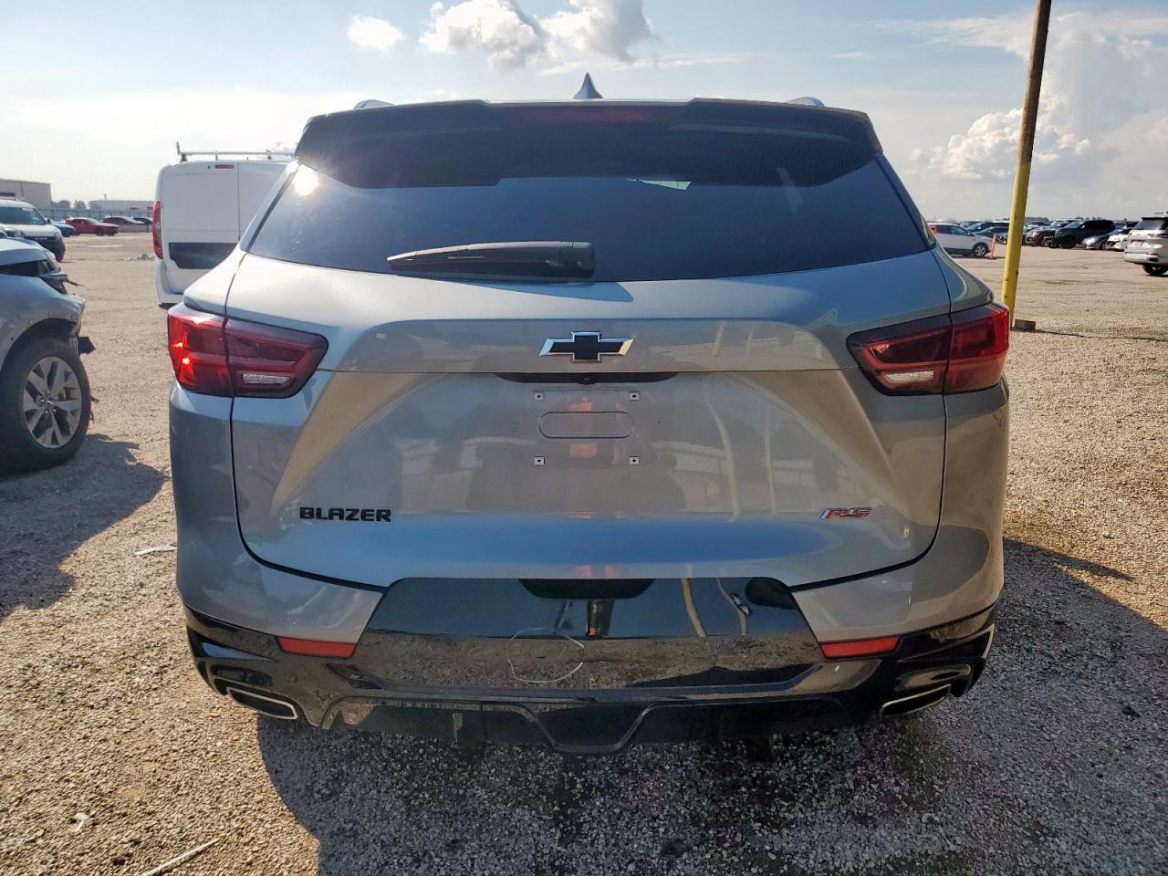2025 Chevrolet Blazer Rs VIN: 3GNKBERS8SS196566 Lot: 71031465