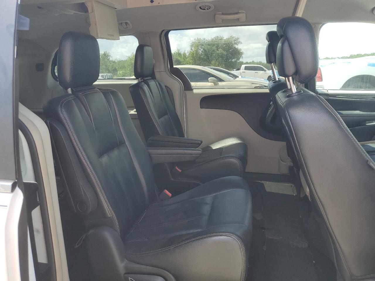 2014 Chrysler Town & Country Touring VIN: 2C4RC1BG8ER271934 Lot: 71257175