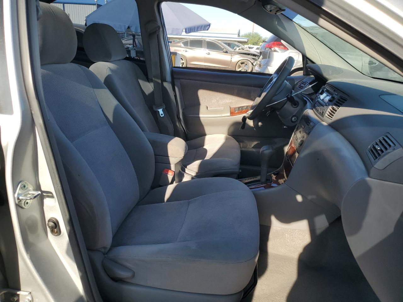 2005 Toyota Corolla Ce VIN: 1NXBR32EX5Z458181 Lot: 71898285