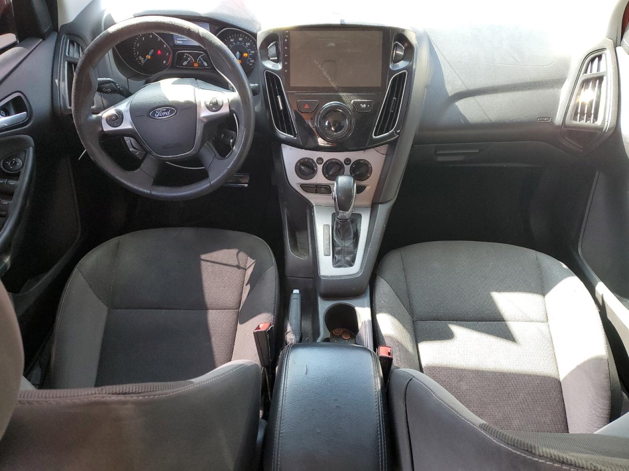 2014 Ford Focus Se VIN: 1FADP3F26EL318286 Lot: 83986035