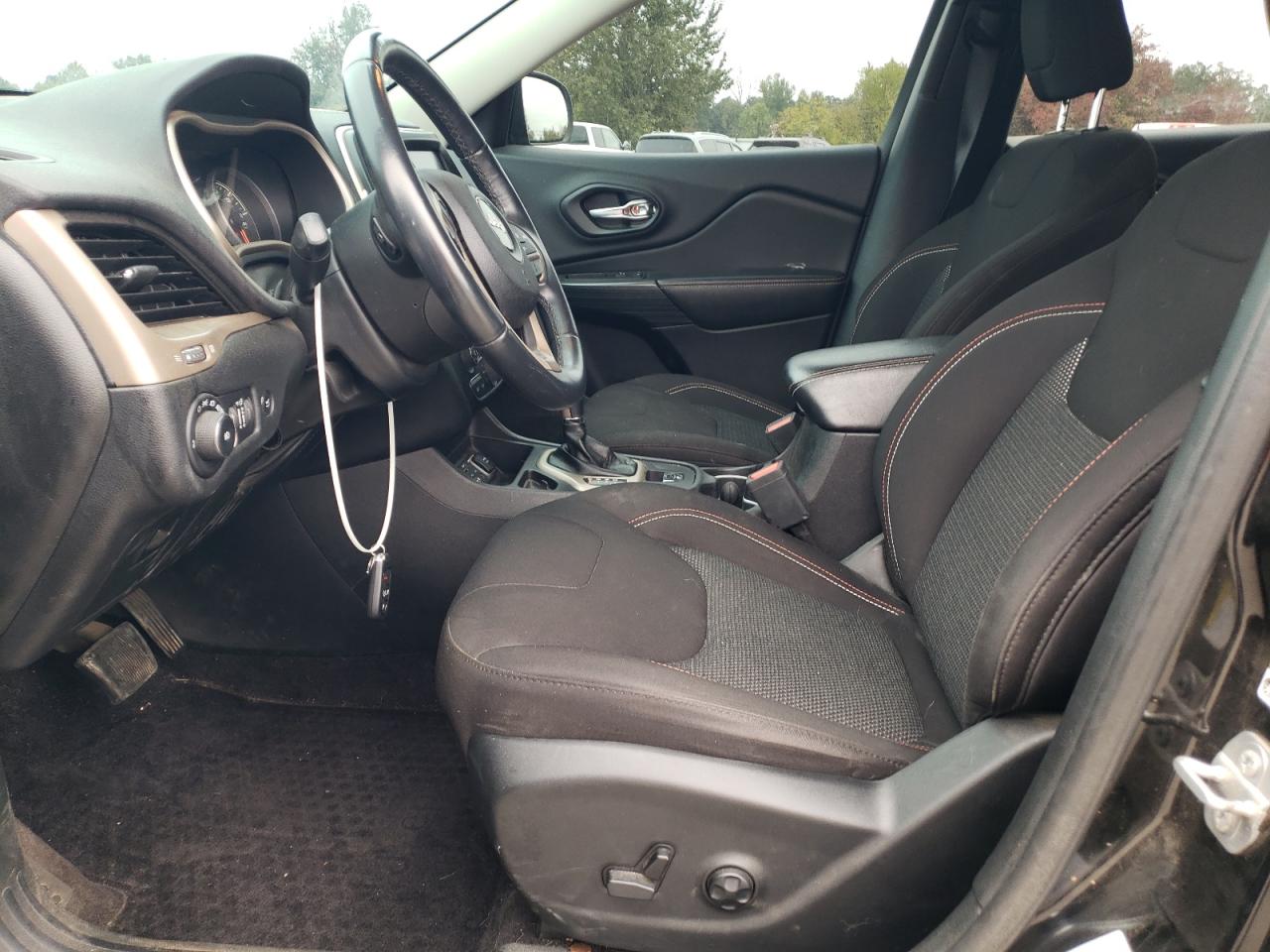 2017 Jeep Cherokee Latitude VIN: 1C4PJLCS9HW534567 Lot: 80393005