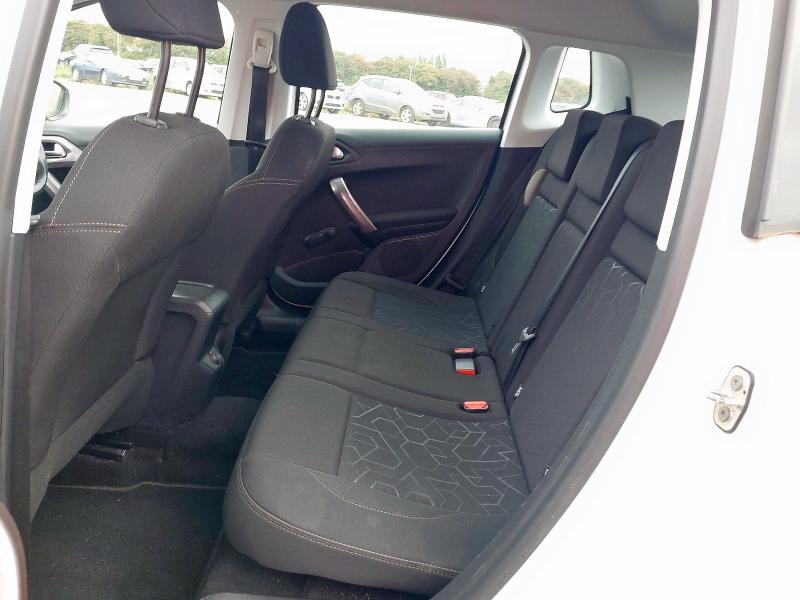 2015 PEUGEOT 2008 ACTIVE