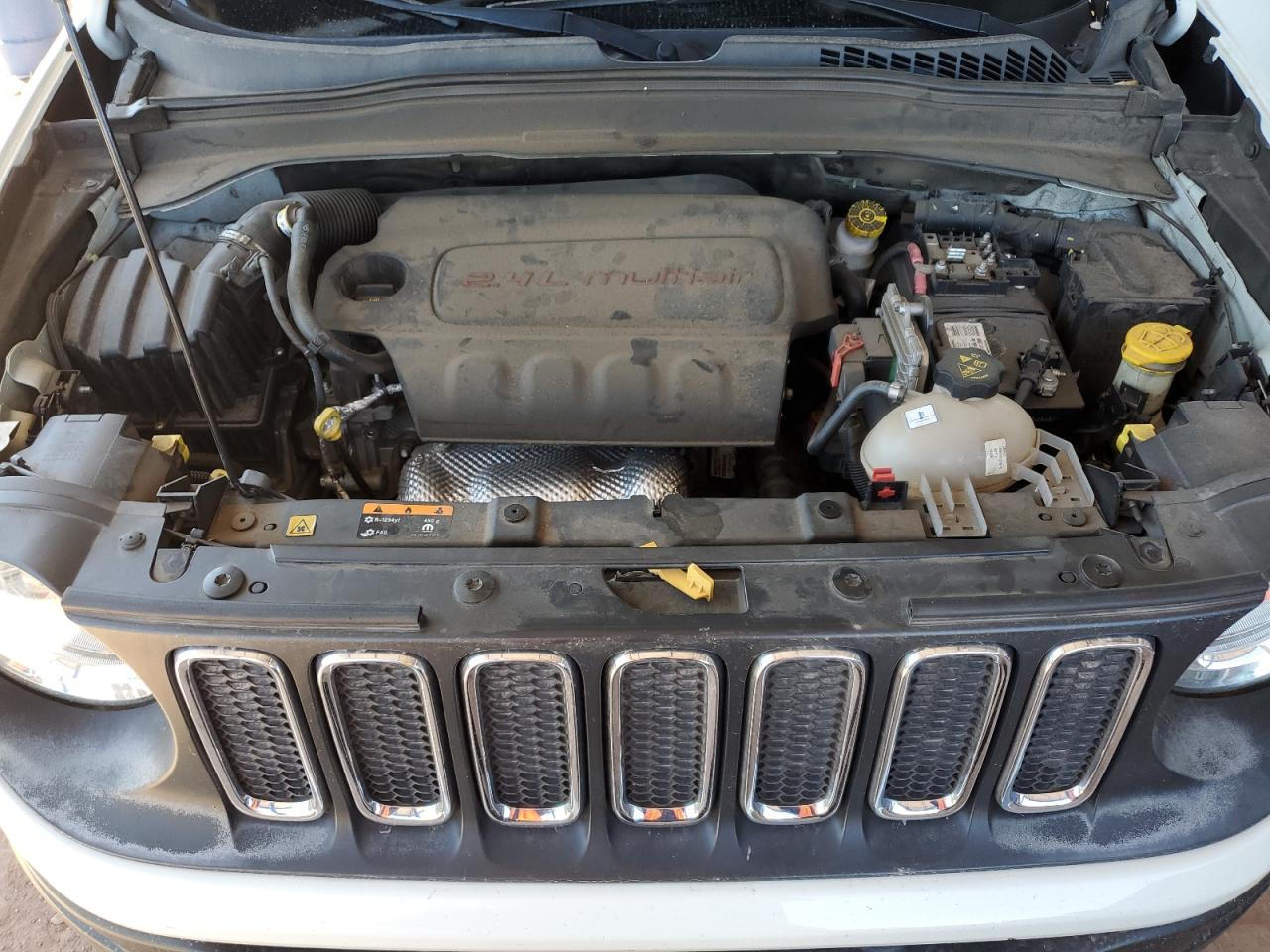 2016 Jeep Renegade Latitude VIN: ZACCJABT2GPD83855 Lot: 71555745