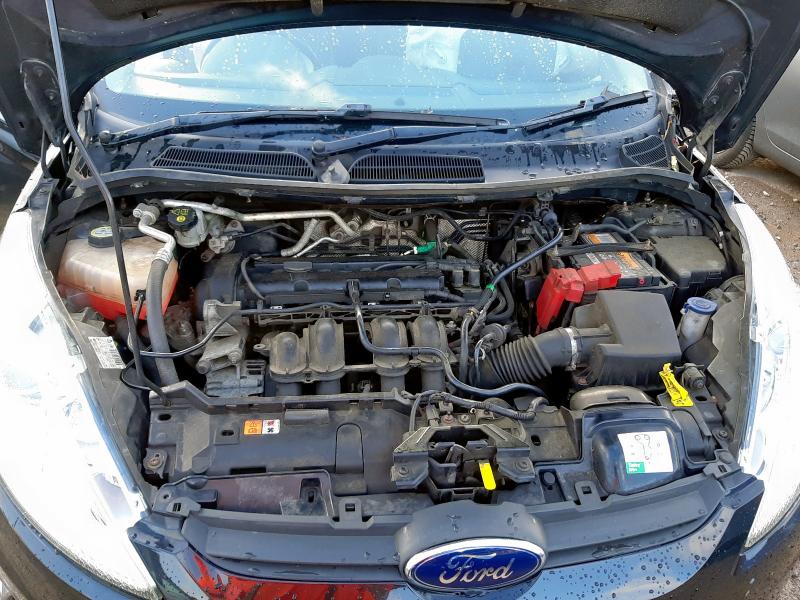 2010 FORD FIESTA TITANIUM 