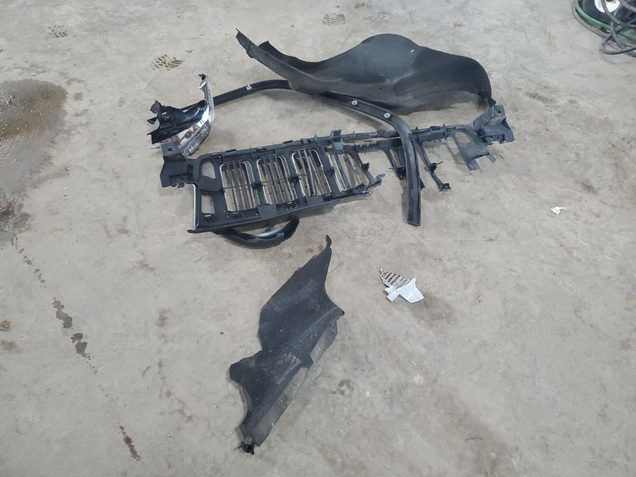 2013 Jeep Grand Cherokee Laredo VIN: 1C4RJFAG0DC649675 Lot: 81899305