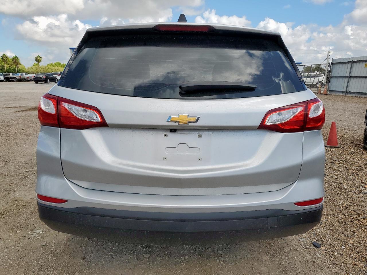 2019 Chevrolet Equinox Ls VIN: 3GNAXHEV5KS522399 Lot: 82136105