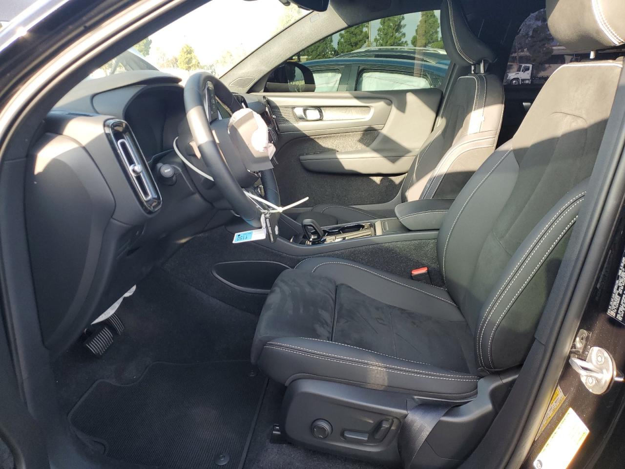 2023 Volvo C40 Recharge Plus VIN: YV4ED3GL4P2029492 Lot: 82141615