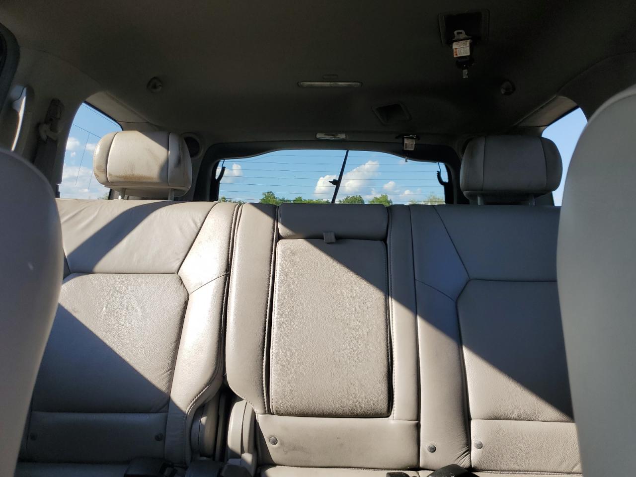 2011 Honda Pilot Exl VIN: 5FNYF4H6XBB012260 Lot: 71324325