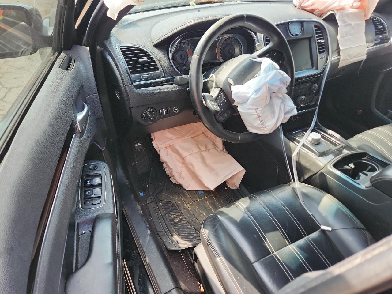 2018 Chrysler 300 S VIN: 2C3CCABT1JH292034 Lot: 80364215