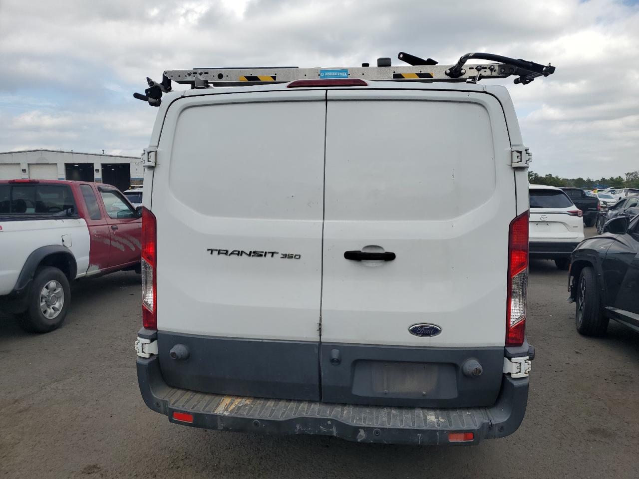 2017 Ford Transit T-350 VIN: 1FTBW2YM9HKB52160 Lot: 80989695