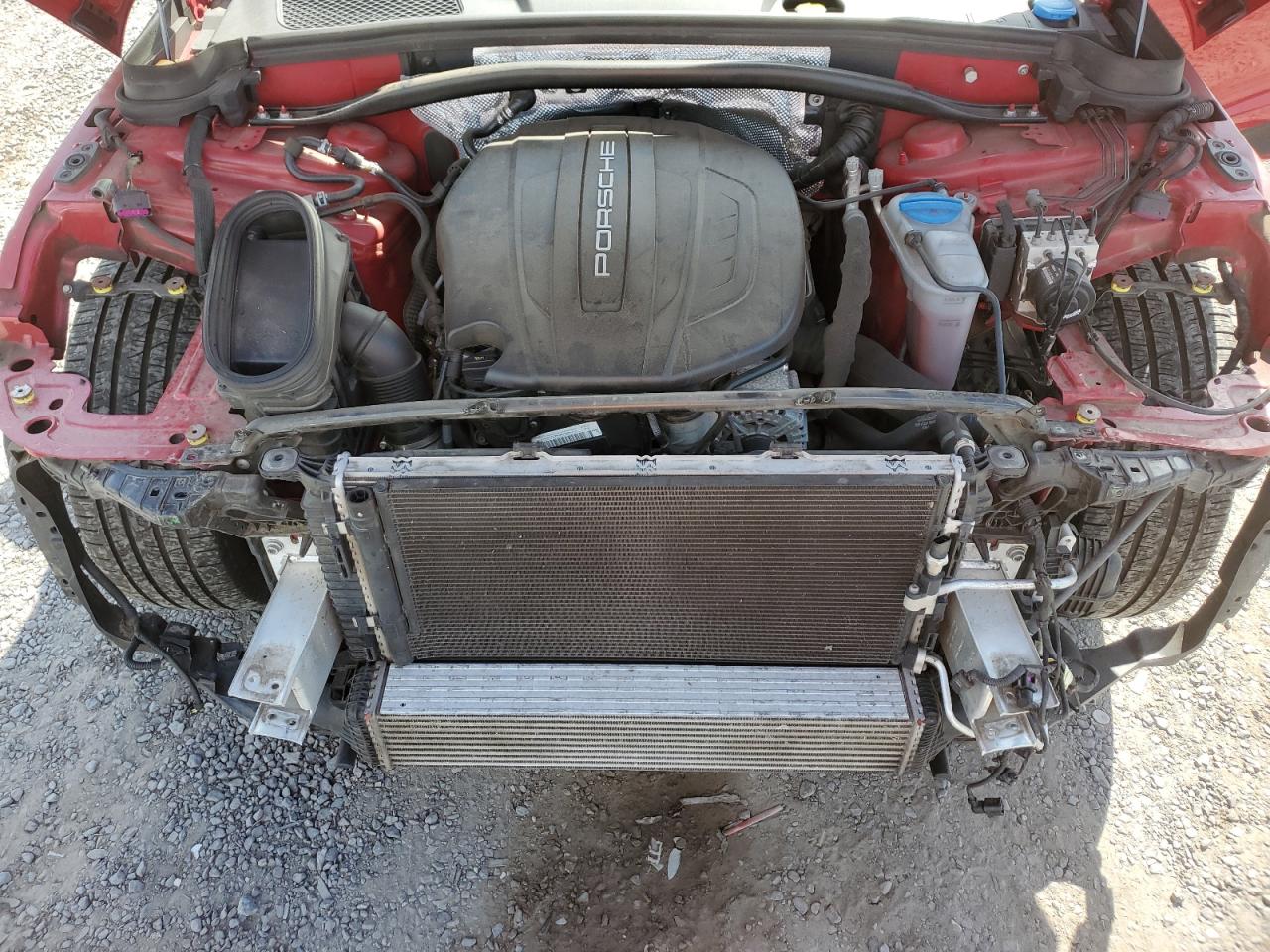 2018 Porsche Macan VIN: WP1AA2A5XJLB04758 Lot: 71359275