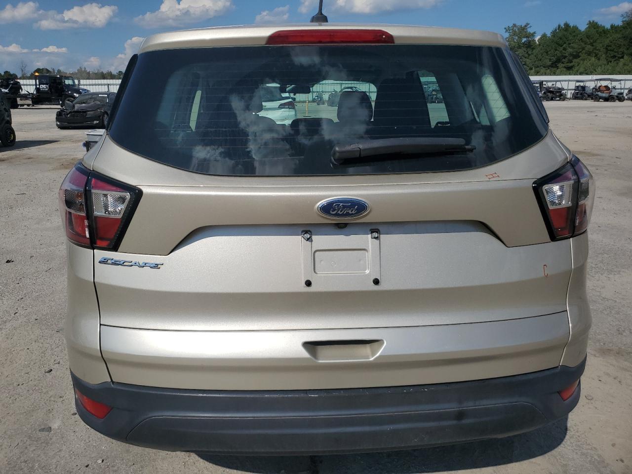 2017 Ford Escape S VIN: 1FMCU0F73HUB95727 Lot: 81627265