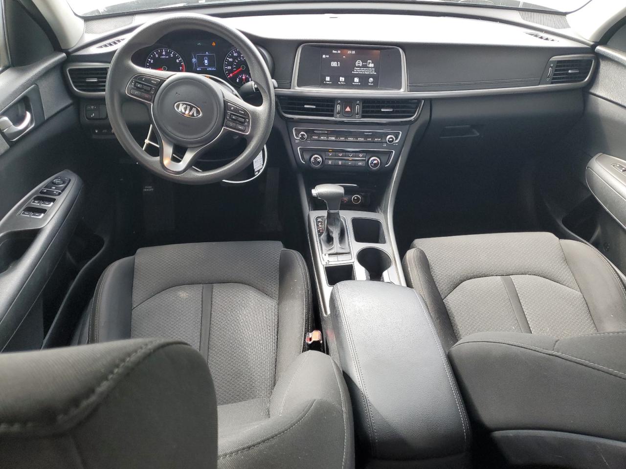 2018 Kia Optima Lx VIN: 5XXGT4L32JG199927 Lot: 82000485