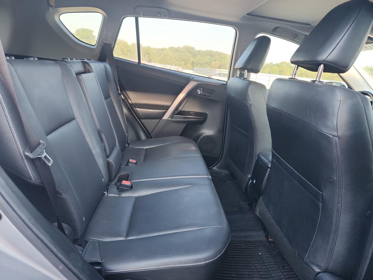 2018 Toyota Rav4 Limited VIN: JTMYFREV1JD130213 Lot: 81703395
