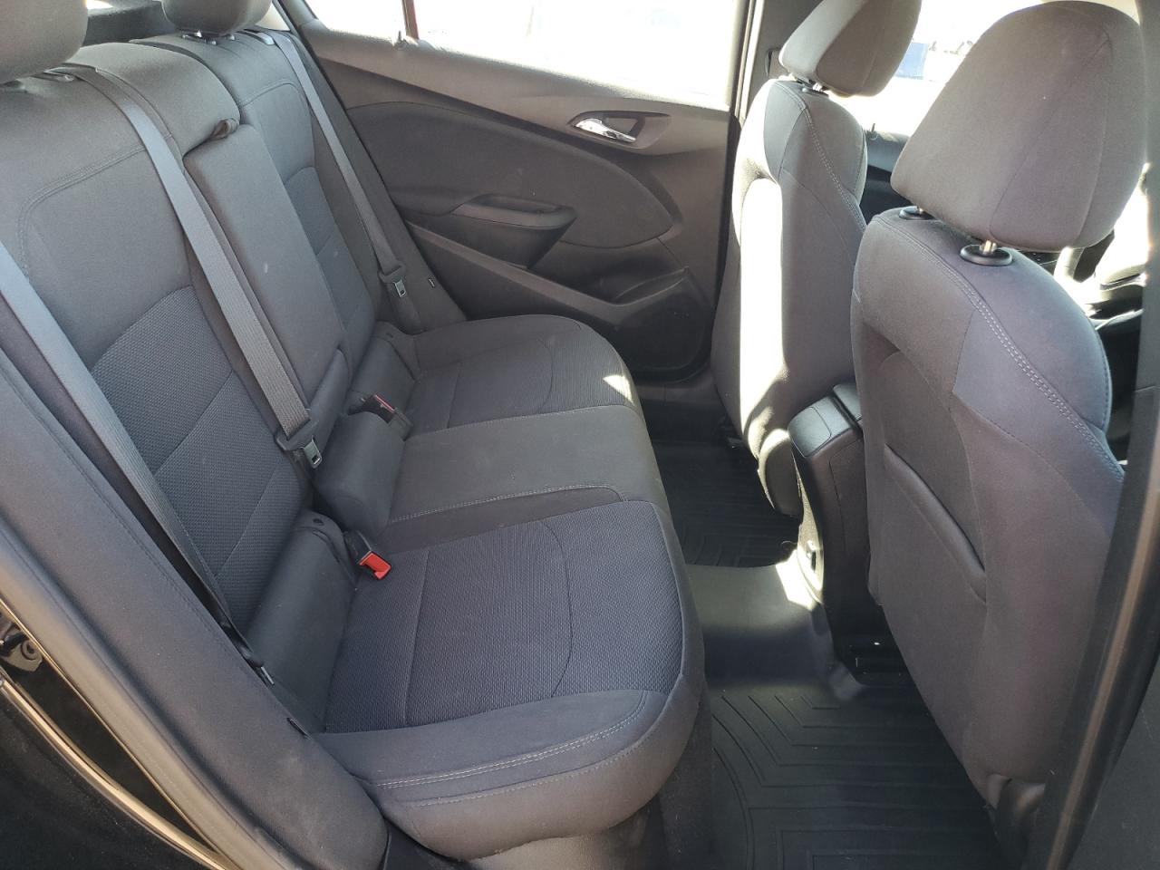 2018 Chevrolet Cruze Lt VIN: 3G1BE6SMXJS637056 Lot: 83904695