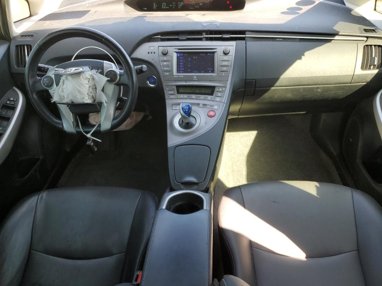 2014 Toyota Prius VIN: JTDKN3DUXE1796363 Lot: 81180205