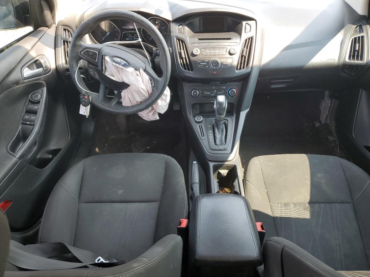 2015 Ford Focus Se VIN: 1FADP3F20FL273220 Lot: 81348845