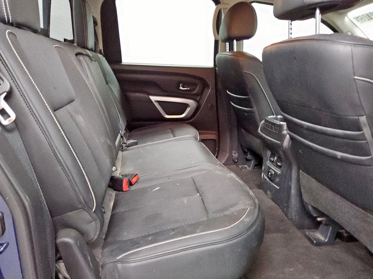 2018 Nissan Titan Xd Sl VIN: 1N6BA1F45JN516992 Lot: 71124105