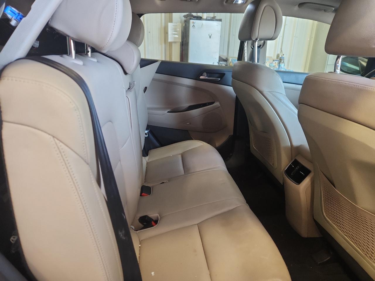 2018 Hyundai Tucson Value VIN: KM8J3CA26JU684796 Lot: 81144615