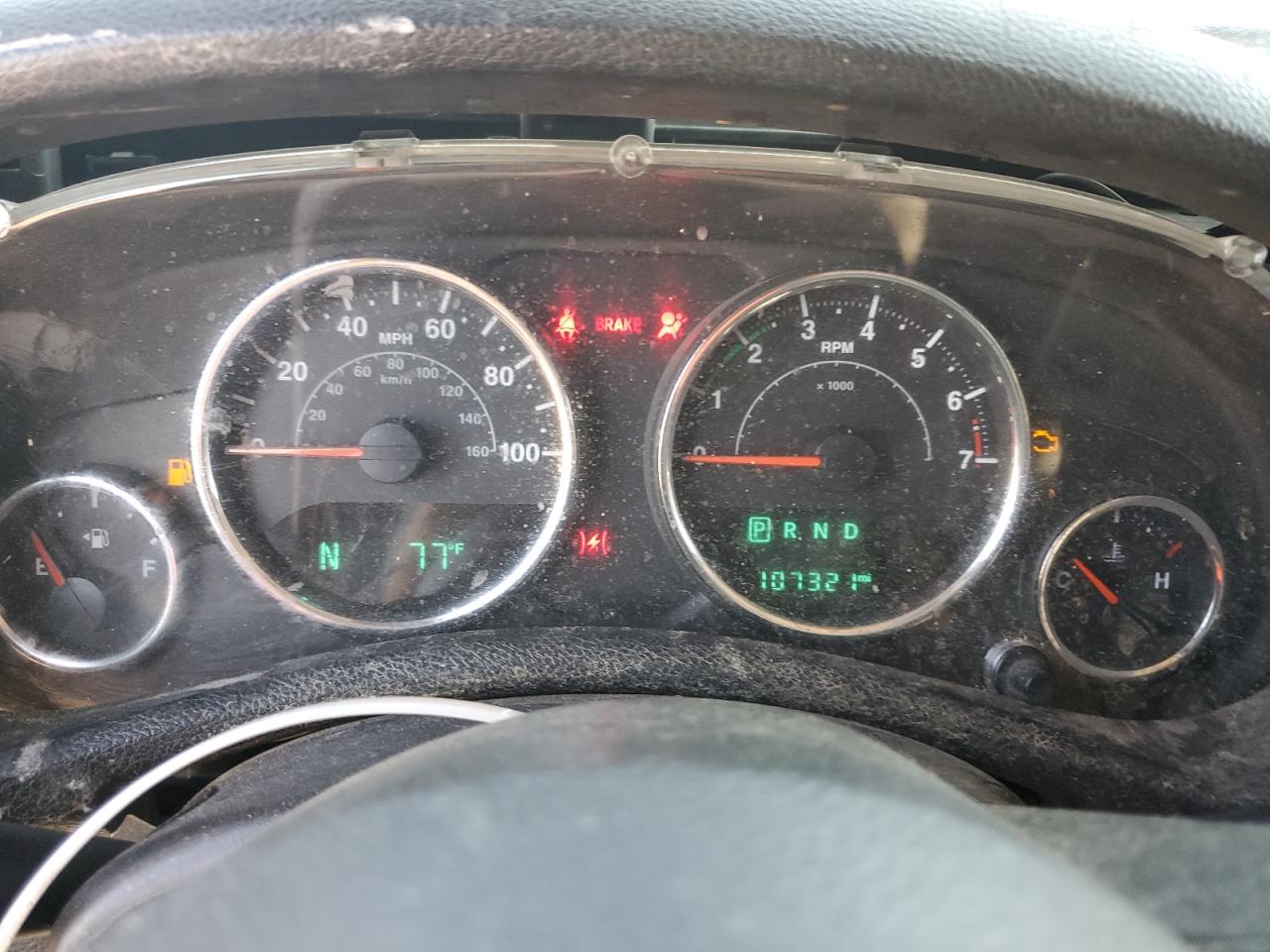 2015 Jeep Wrangler Unlimited Sahara VIN: 1C4BJWEG4FL556155 Lot: 70103095