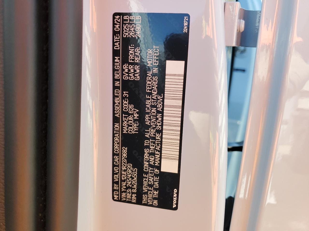 2024 Volvo Xc40 Plus VIN: YV4L12UE1R2379682 Lot: 81924045