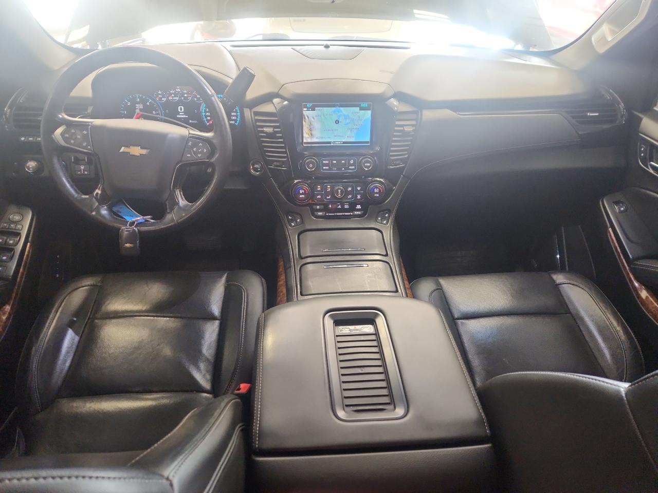 2018 Chevrolet Tahoe K1500 Premier VIN: 1GNSKCKJ8JR194288 Lot: 82133725