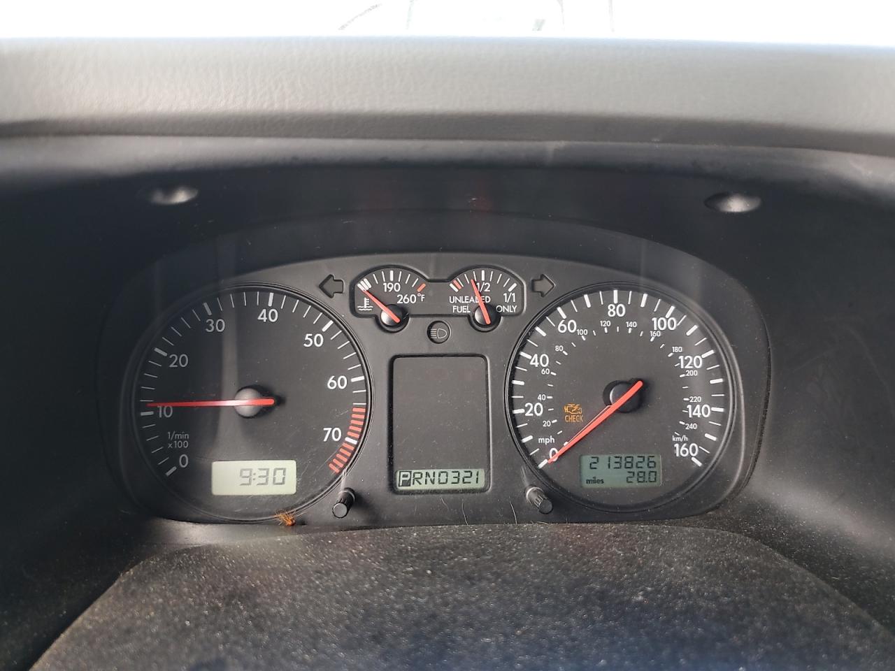 2002 Volkswagen Eurovan Mv VIN: WV2MB47082H018924 Lot: 81660045