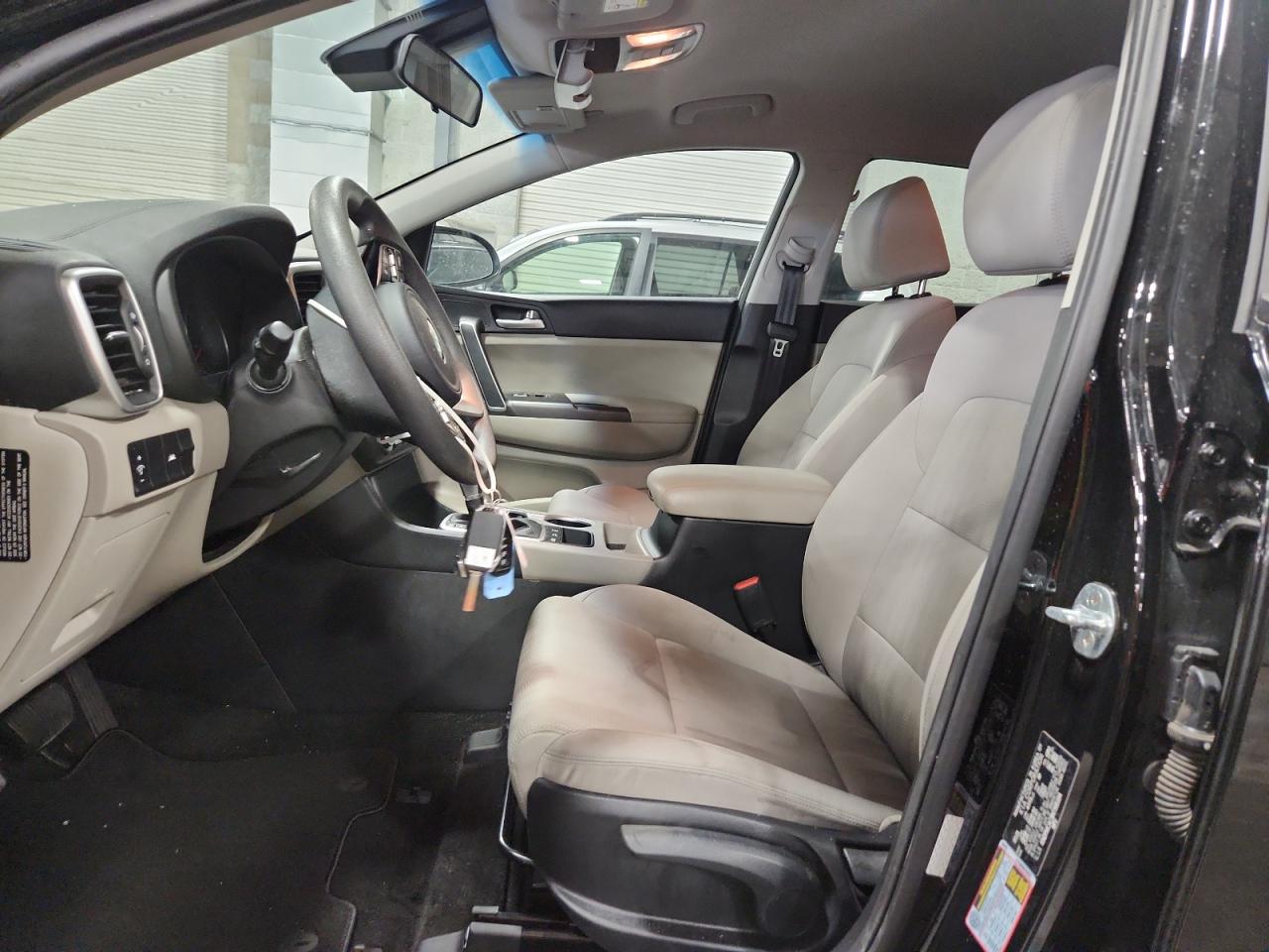 2022 Kia Sportage Lx VIN: KNDPMCAC8N7995994 Lot: 80800395