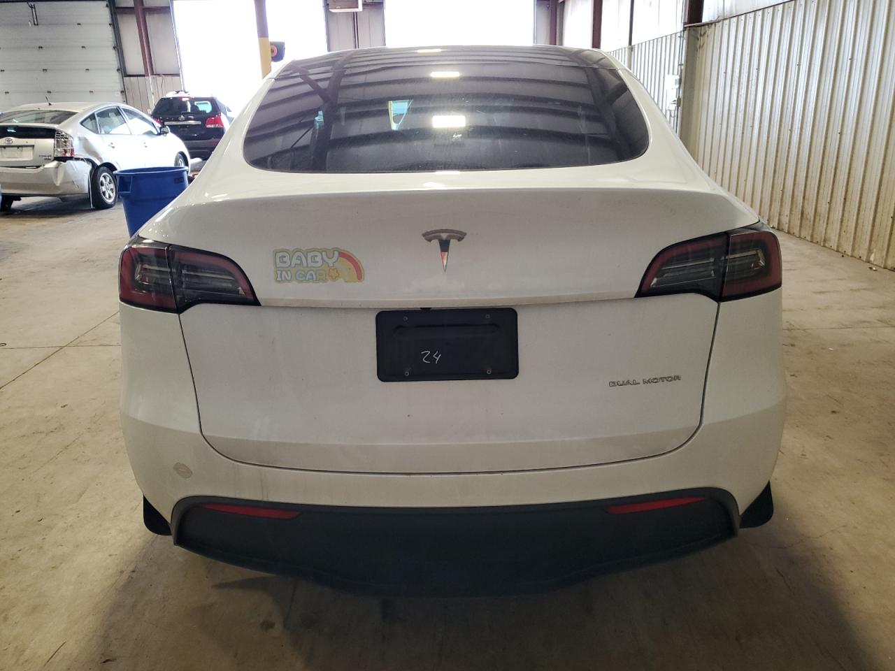2023 Tesla Model Y VIN: 7SAYGDEE9PF685690 Lot: 71838335