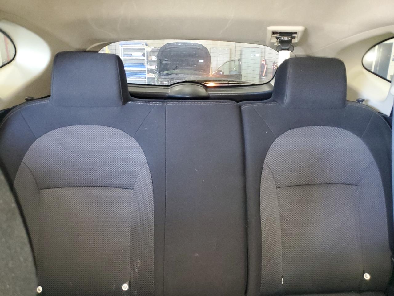 2012 Nissan Rogue S VIN: JN8AS5MV4CW702586 Lot: 81792095