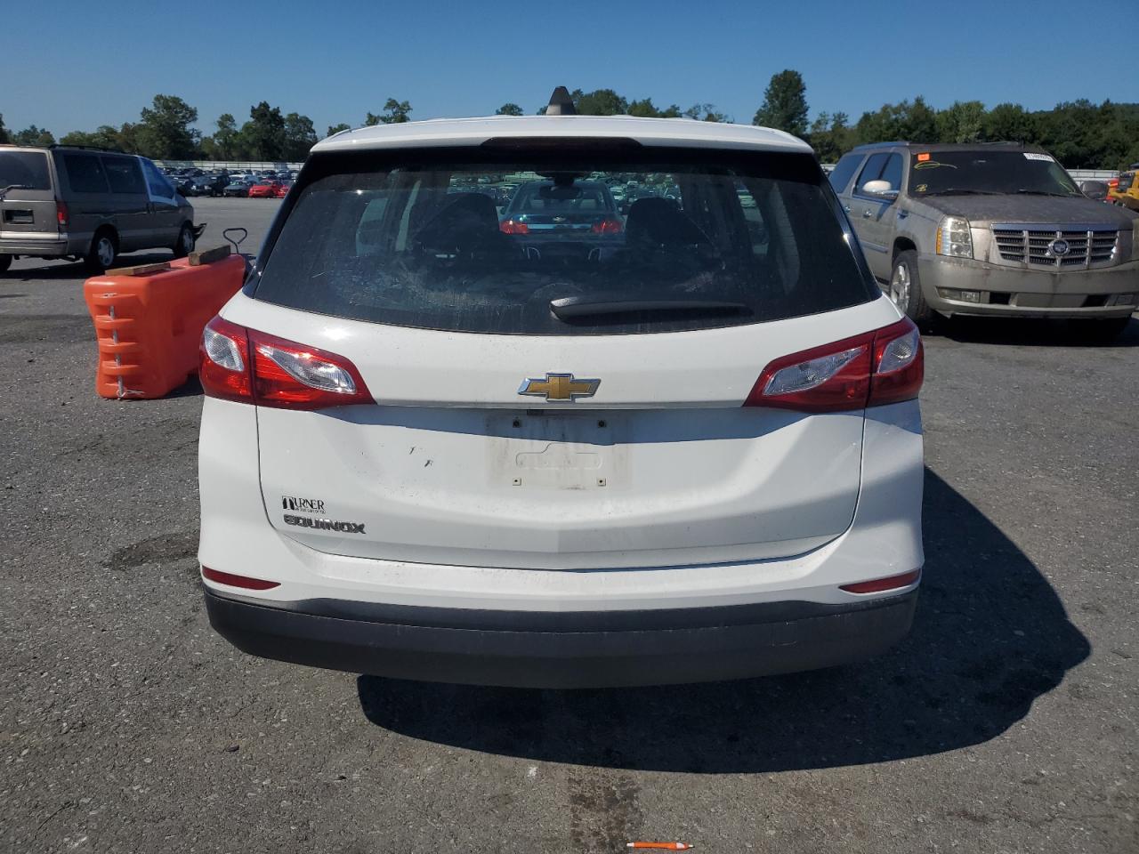 2020 Chevrolet Equinox Ls VIN: 3GNAXHEV7LS736439 Lot: 71426105