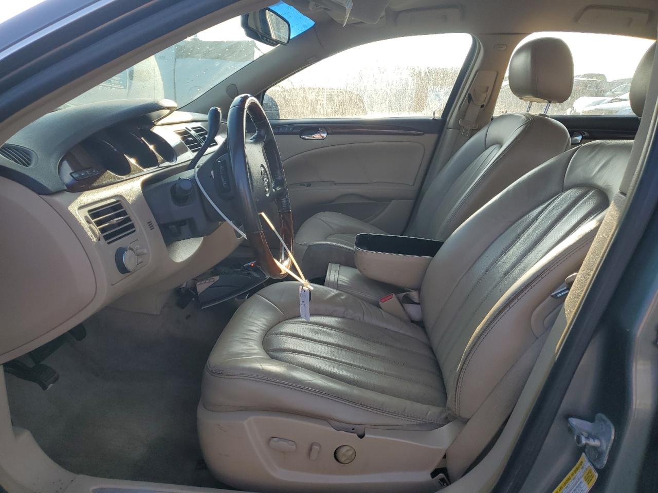 2008 Buick Lucerne Cxl VIN: 1G4HD572X8U176422 Lot: 90413045