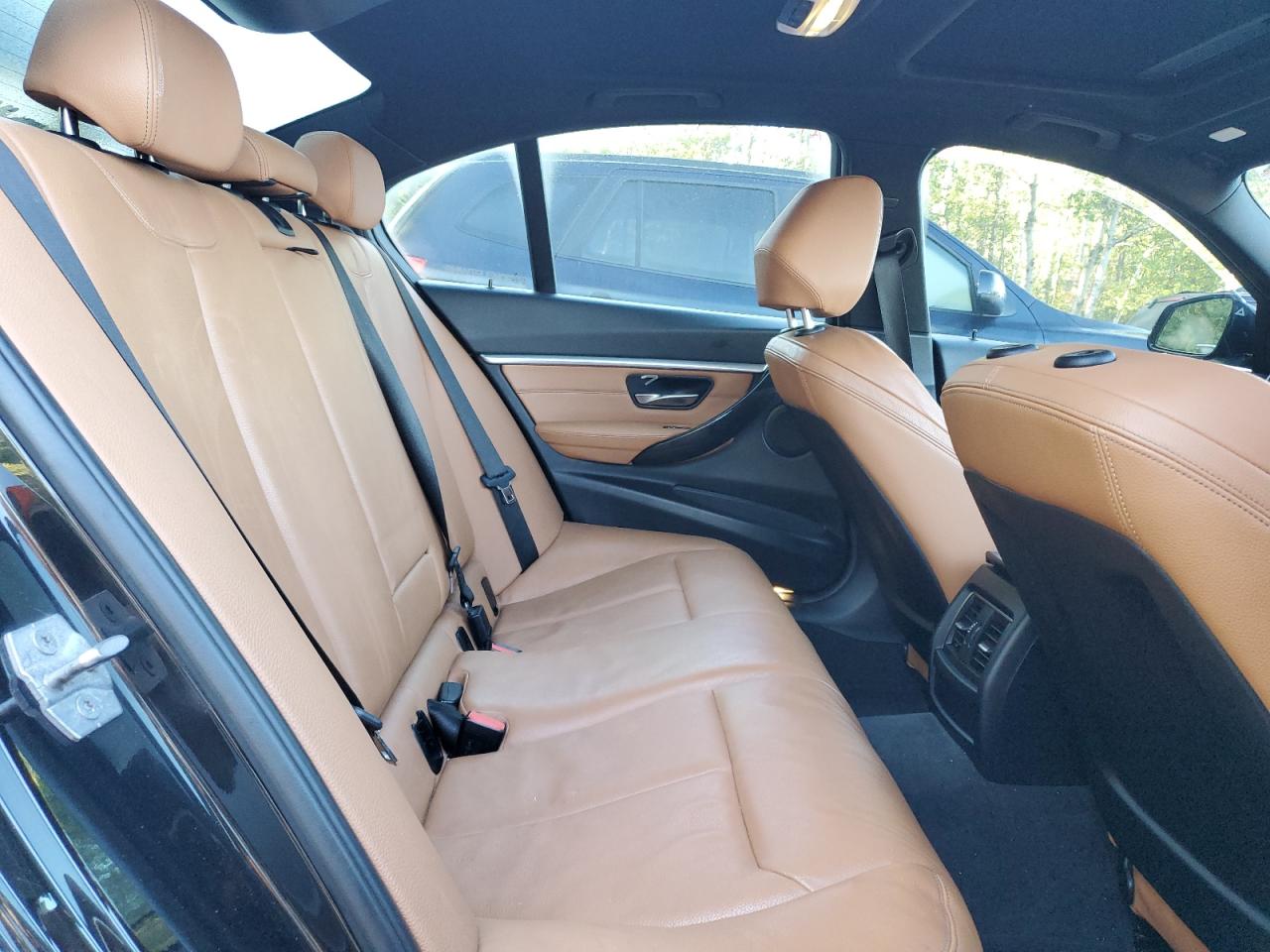 2018 BMW 330 Xi VIN: WBA8D9C50JEB35471 Lot: 80644555