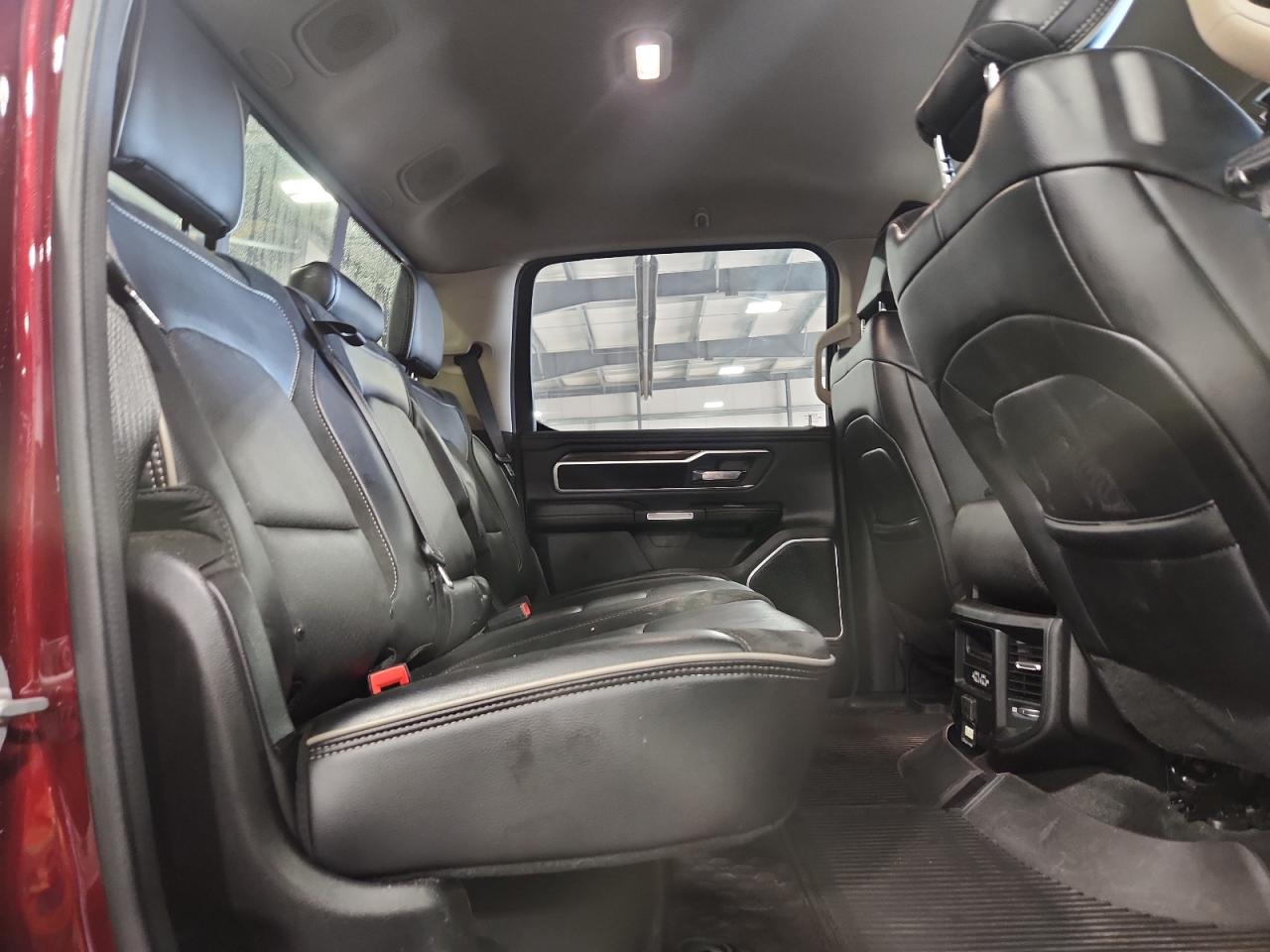 2020 Ram 1500 Laramie VIN: 1C6SRFJT4LN109876 Lot: 84040565