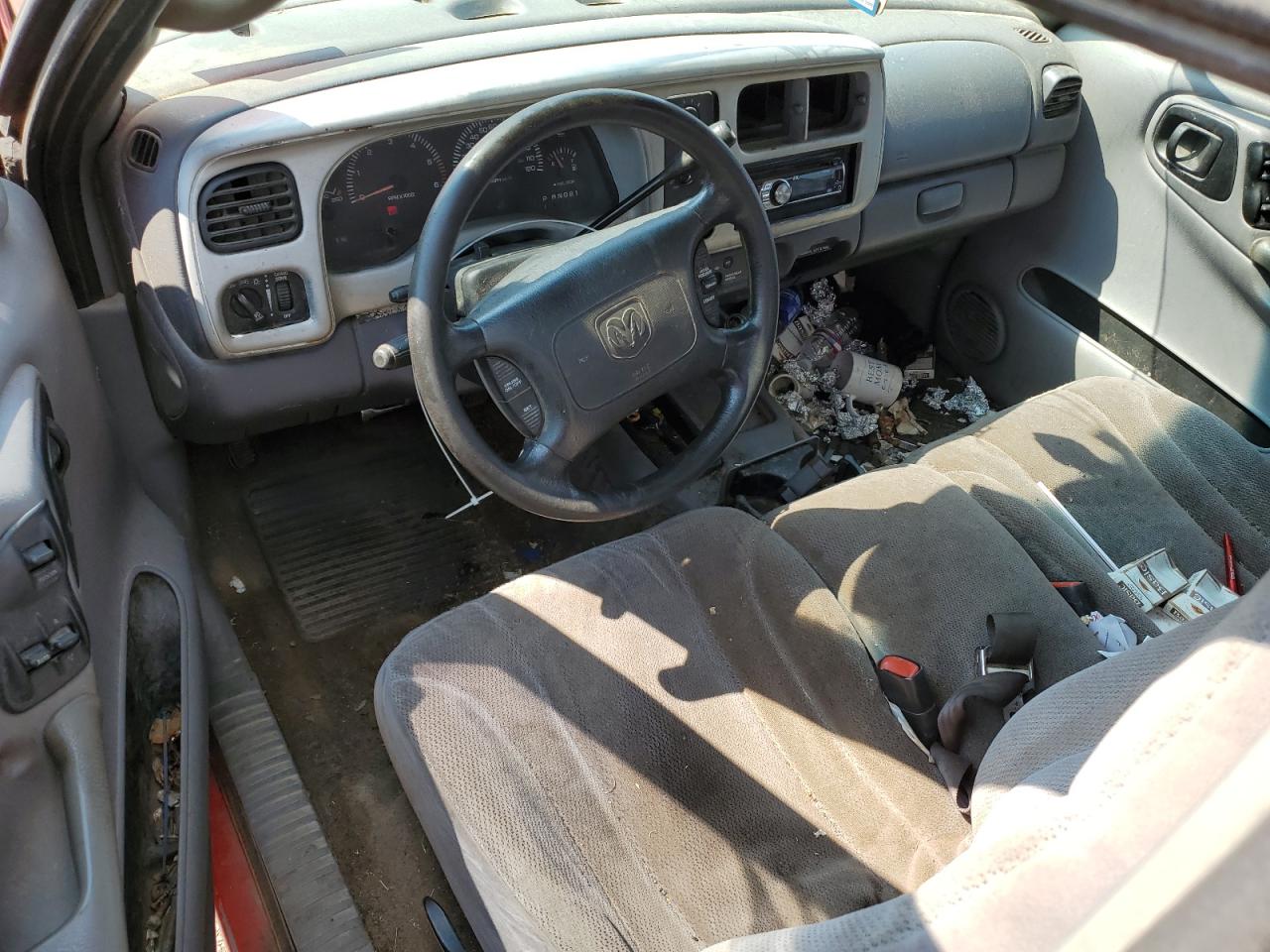 2000 Dodge Dakota VIN: 1B7FL26X2YS529547 Lot: 71920925