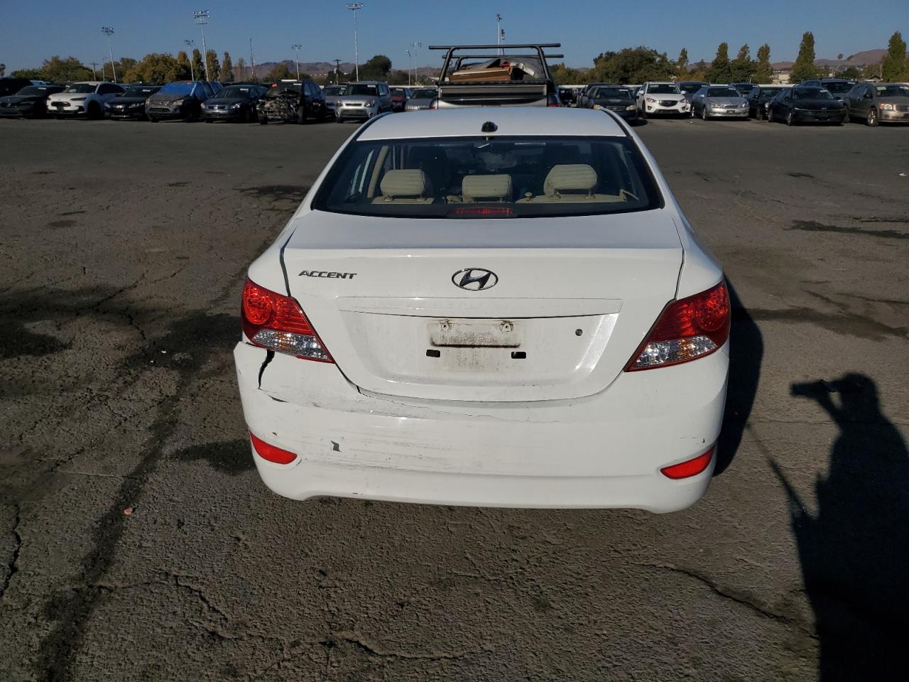 2014 Hyundai Accent Gls VIN: KMHCU4AE0EU764896 Lot: 81795945