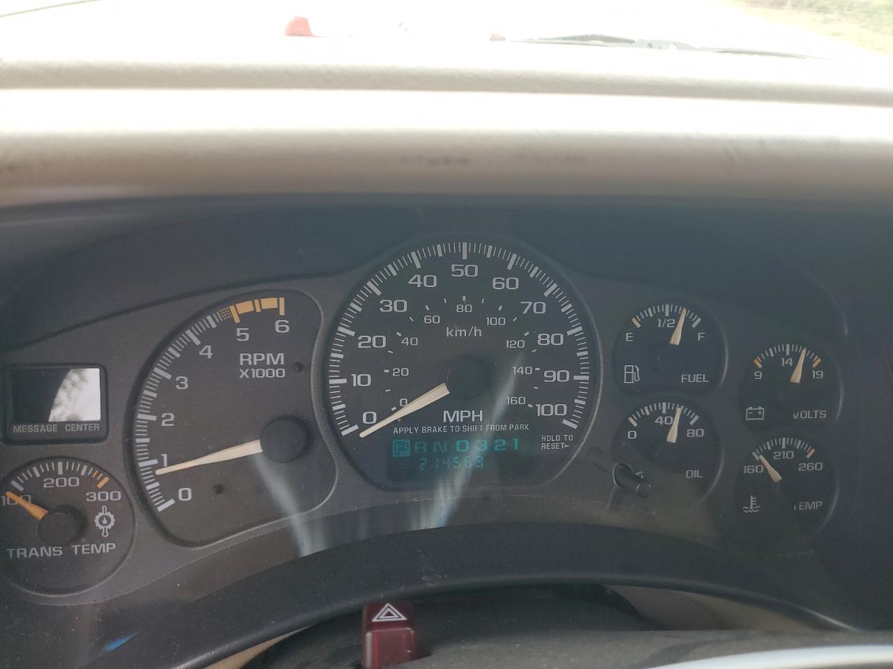 2001 Chevrolet Silverado K2500 Heavy Duty VIN: 1GCHK23G51F103172 Lot: 81245085