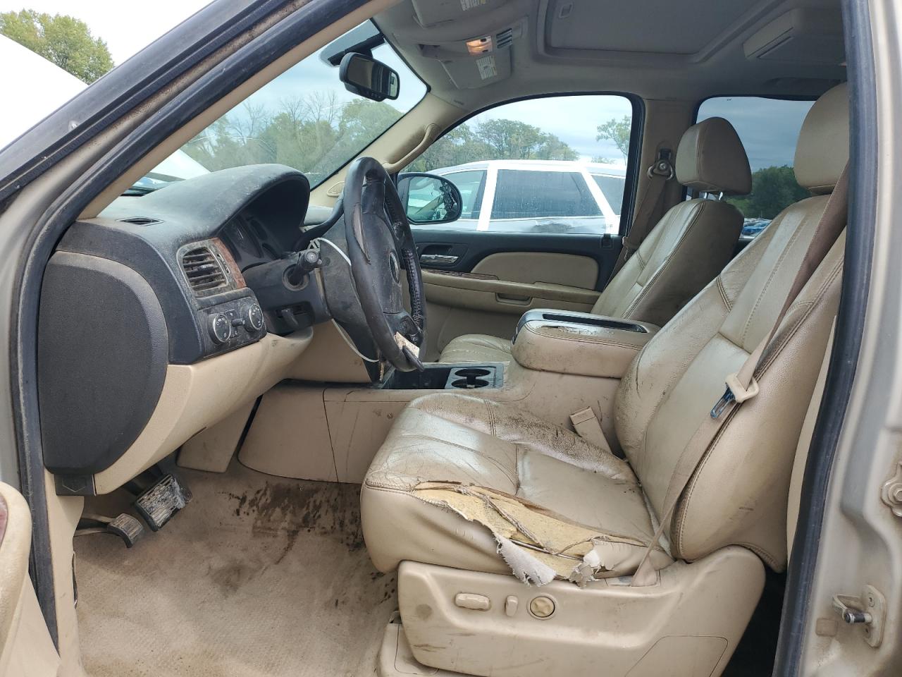 2007 Chevrolet Tahoe K1500 VIN: 1GNFK13007R188117 Lot: 81261905