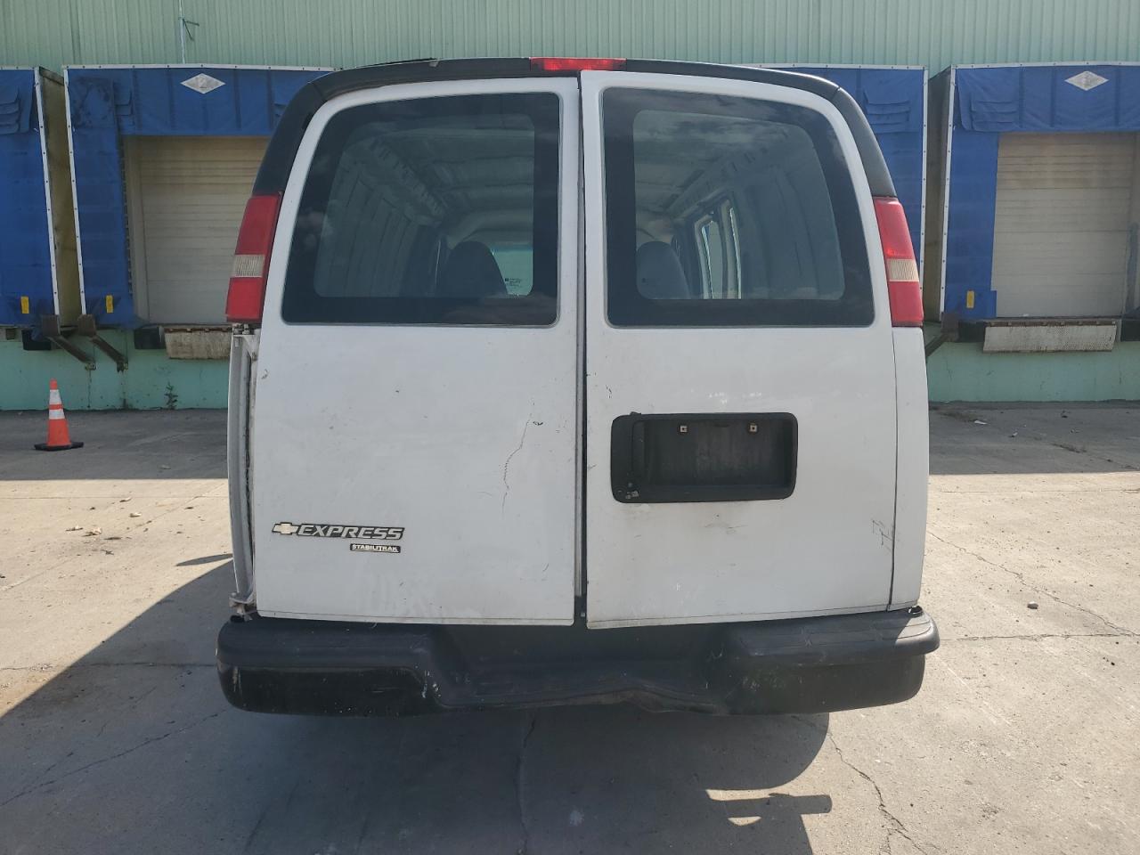2015 Chevrolet Express G2500 VIN: 1GCWGFCF2F1101293 Lot: 80942025