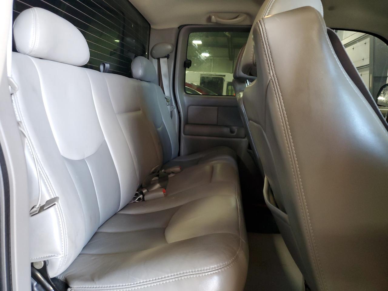 2004 GMC Sierra K1500 Denali VIN: 2GTFK69U041305537 Lot: 83873485