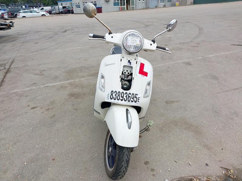 2018 PIAGGIO VESPA GTS YACHT CLUB 125 