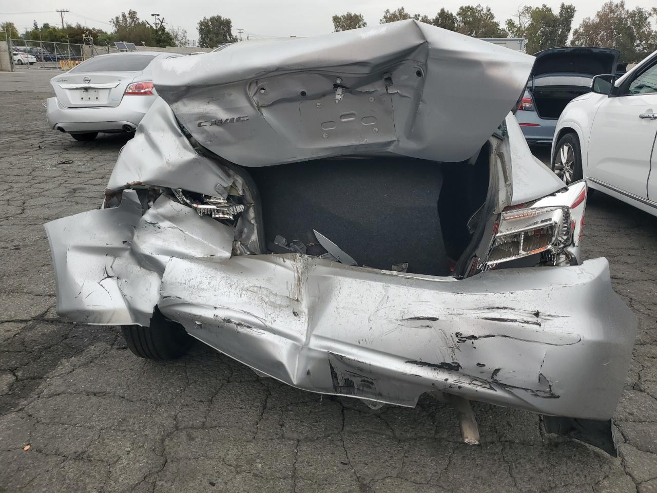 2012 Honda Civic Lx VIN: 2HGFB2F51CH589905 Lot: 84282325