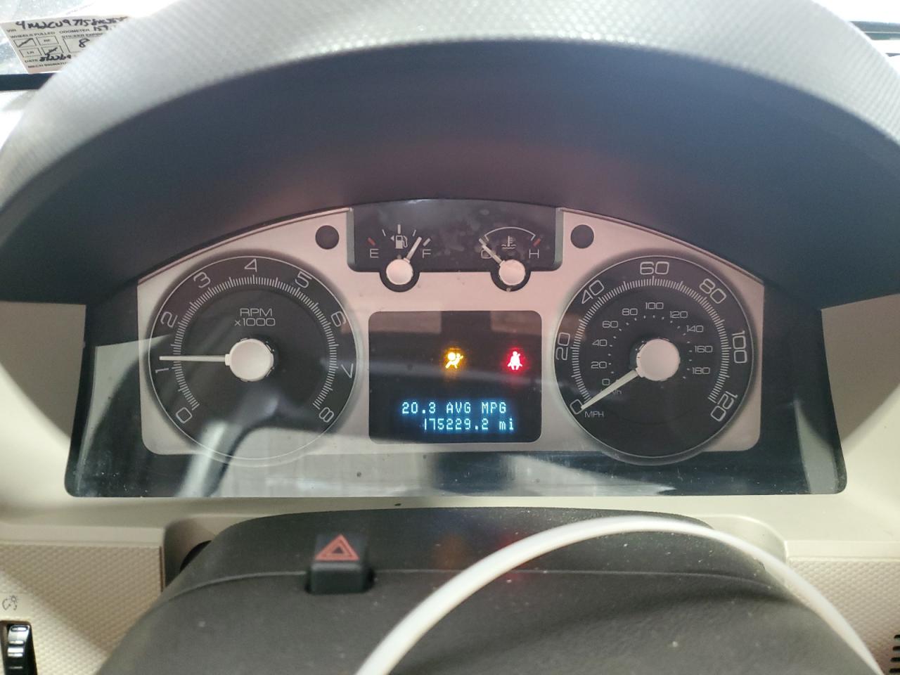 2008 Mercury Mariner Premier VIN: 4M2CU97158KJ53925 Lot: 84620475