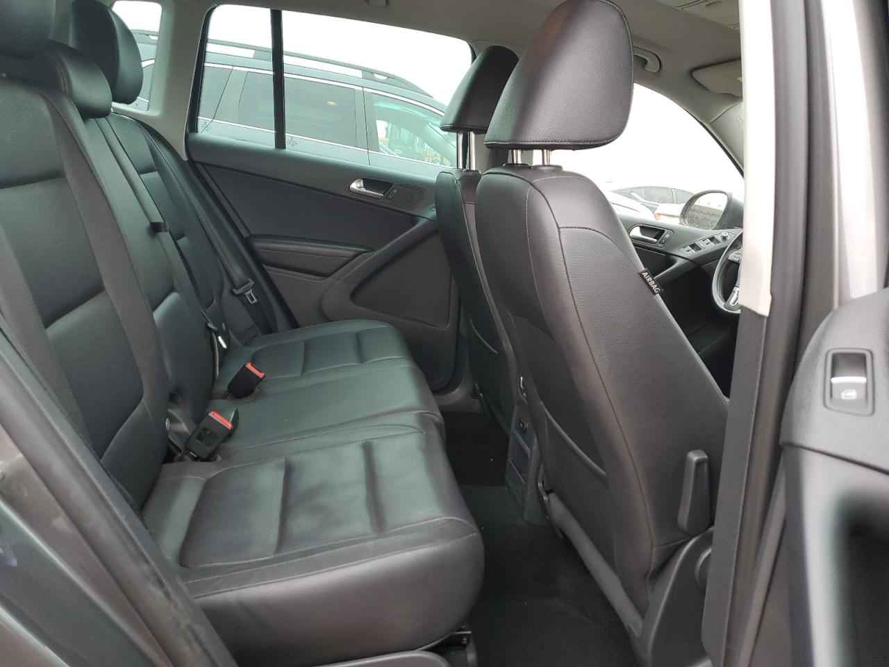 2012 Volkswagen Tiguan S VIN: WVGBV7AX0CW006067 Lot: 71732735