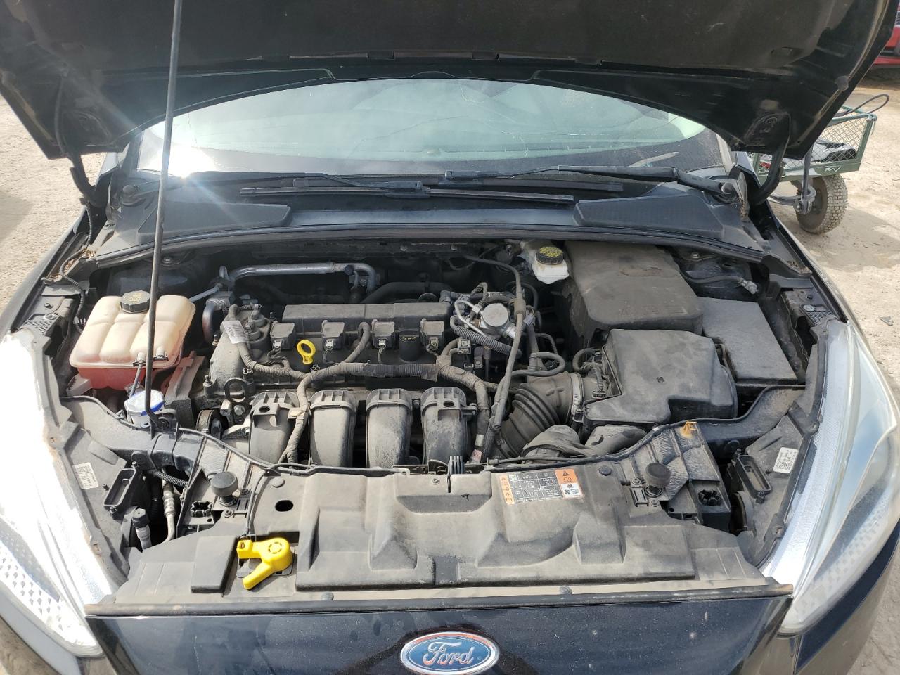 2017 Ford Focus Se VIN: 1FADP3F2XHL332969 Lot: 84591905