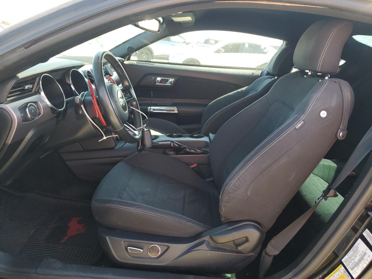 2016 Ford Mustang VIN: 1FA6P8THXG5216026 Lot: 84152615