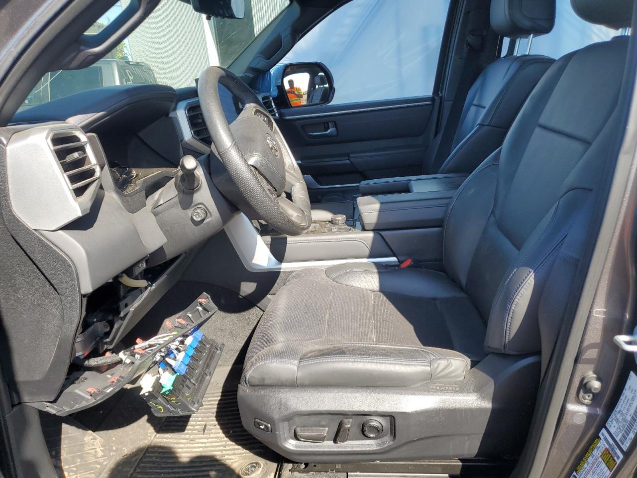 2023 Toyota Sequoia Sr5 VIN: 7SVAAABA0PX019331 Lot: 80960805