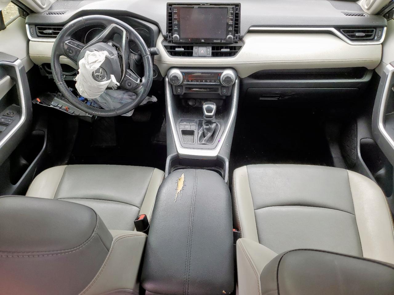 2020 Toyota Rav4 Xle Premium VIN: JTMC1RFV6LJ020432 Lot: 84414795