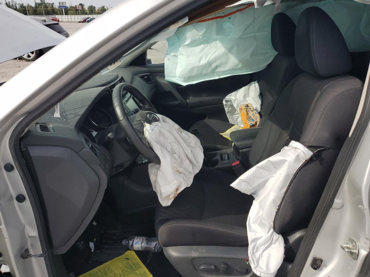 2018 Nissan Rogue S VIN: 5N1AT2MV3JC844977 Lot: 81307755